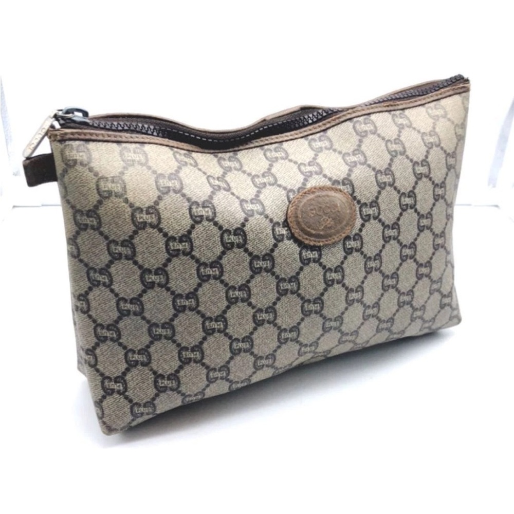 Gucci Beige and Brown Monogram Clutch - Picture 2 of 9